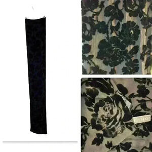 Echo silk and velvet scarf